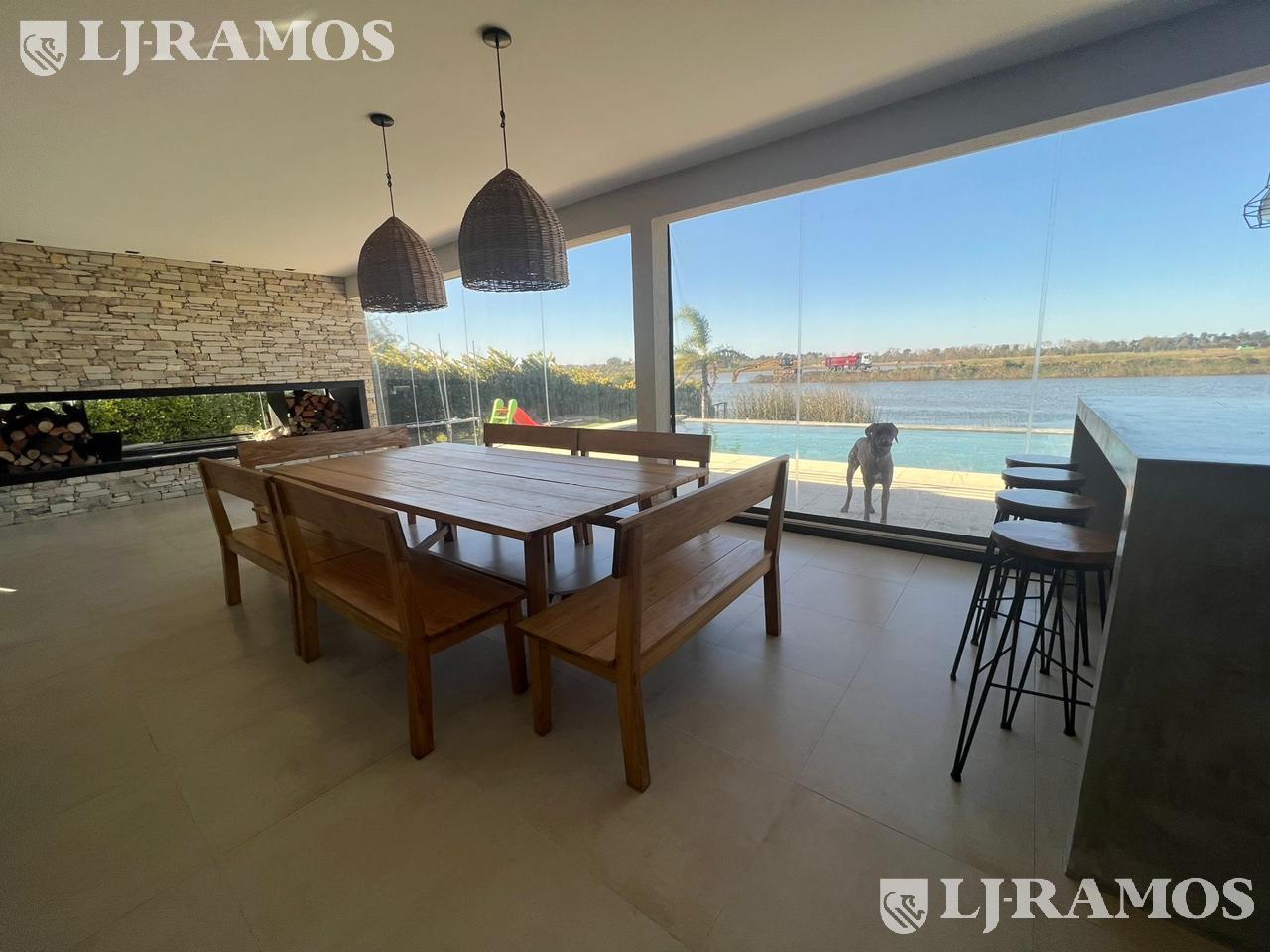 Foto de Al lago!! Casa en venta Barrio Muelles, Puertos / Escobar, imagen 1
