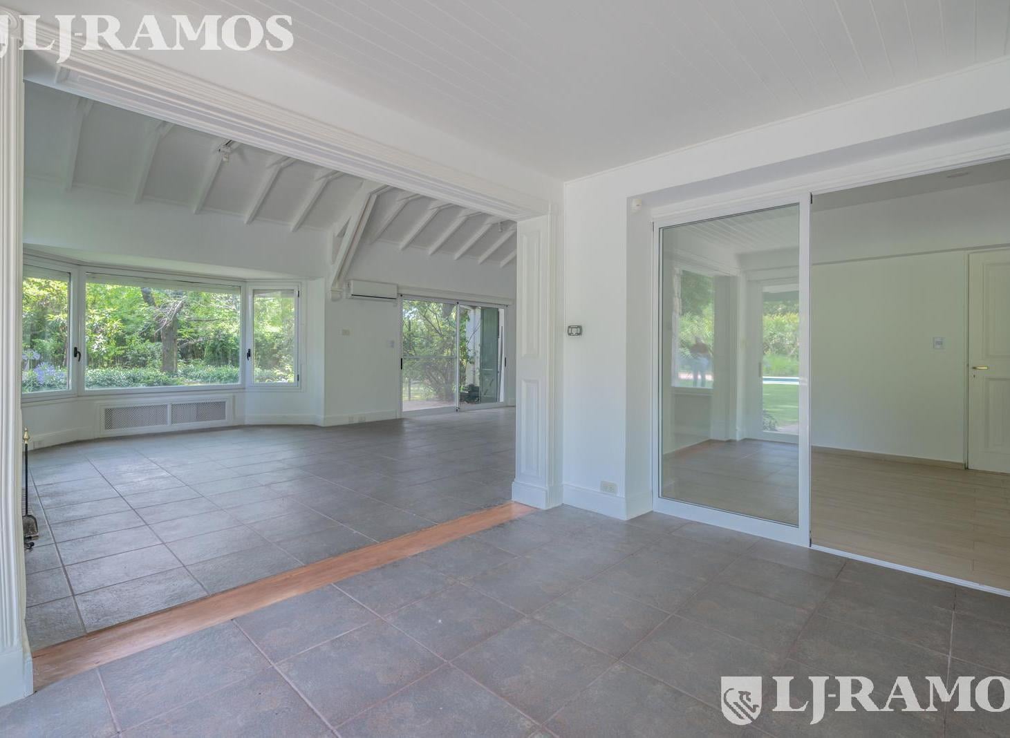 Foto de Casa en venta/alquiler de 4 dormitorios en Lomas de San Isidro, imagen 2