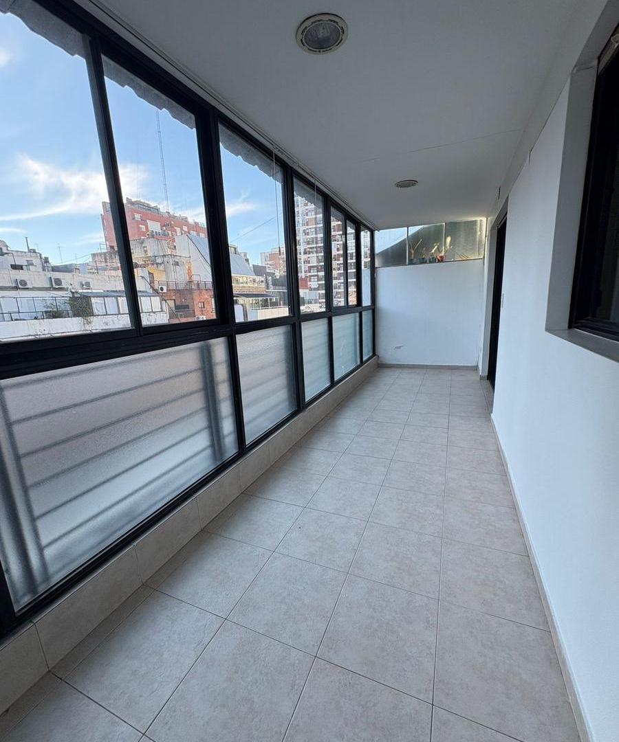 Foto de Departamento de 3 ambientes de 60 m2 cubiertos con balcón en alquiler, imagen 4