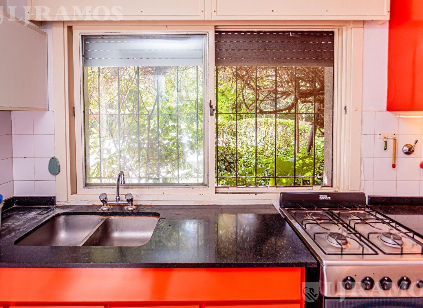 Foto de VENTA CASA 4 AMB PILETA COCHERA PILAR, imagen 2