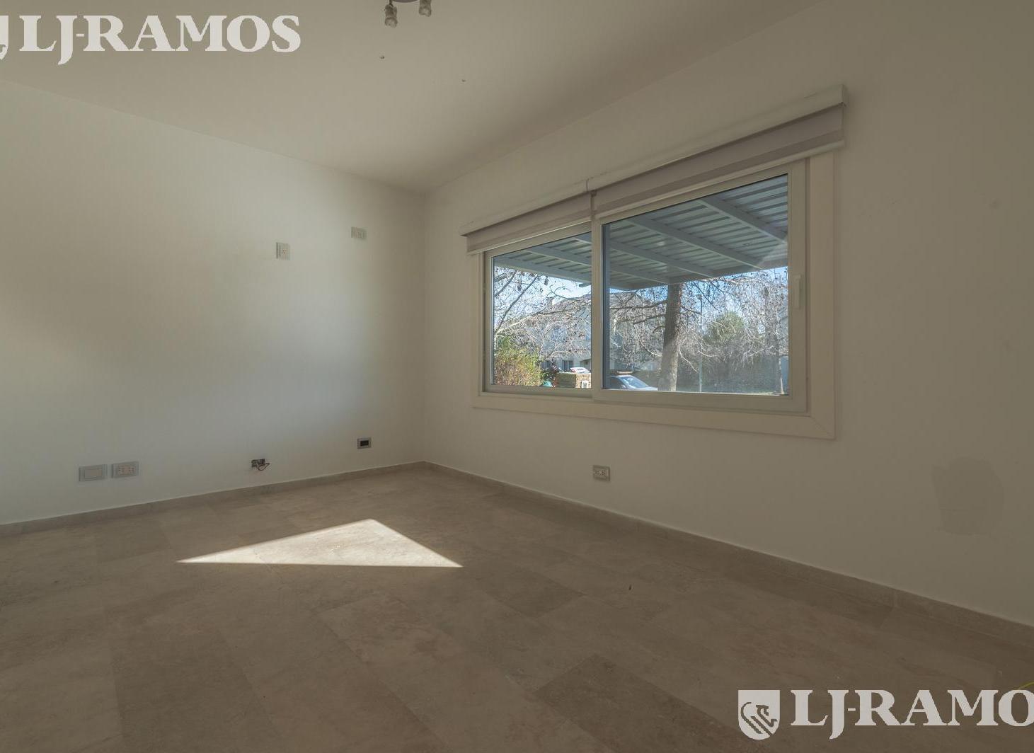 Foto de LJ RAMOS | VENDE| CASA EN AYRES DE PILAR | KM 43.5 PANAMERICANA RAMAL, imagen 5