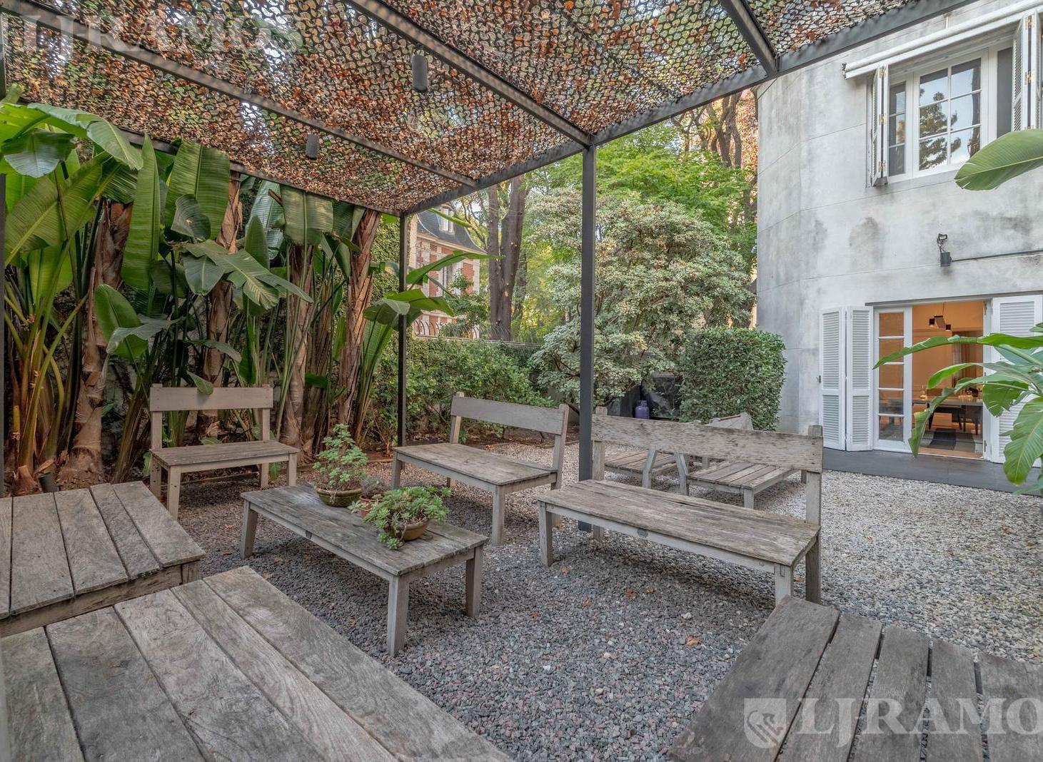 Foto de Casa en Palermo Chico con jardín, terraza y cocheras!, imagen 4