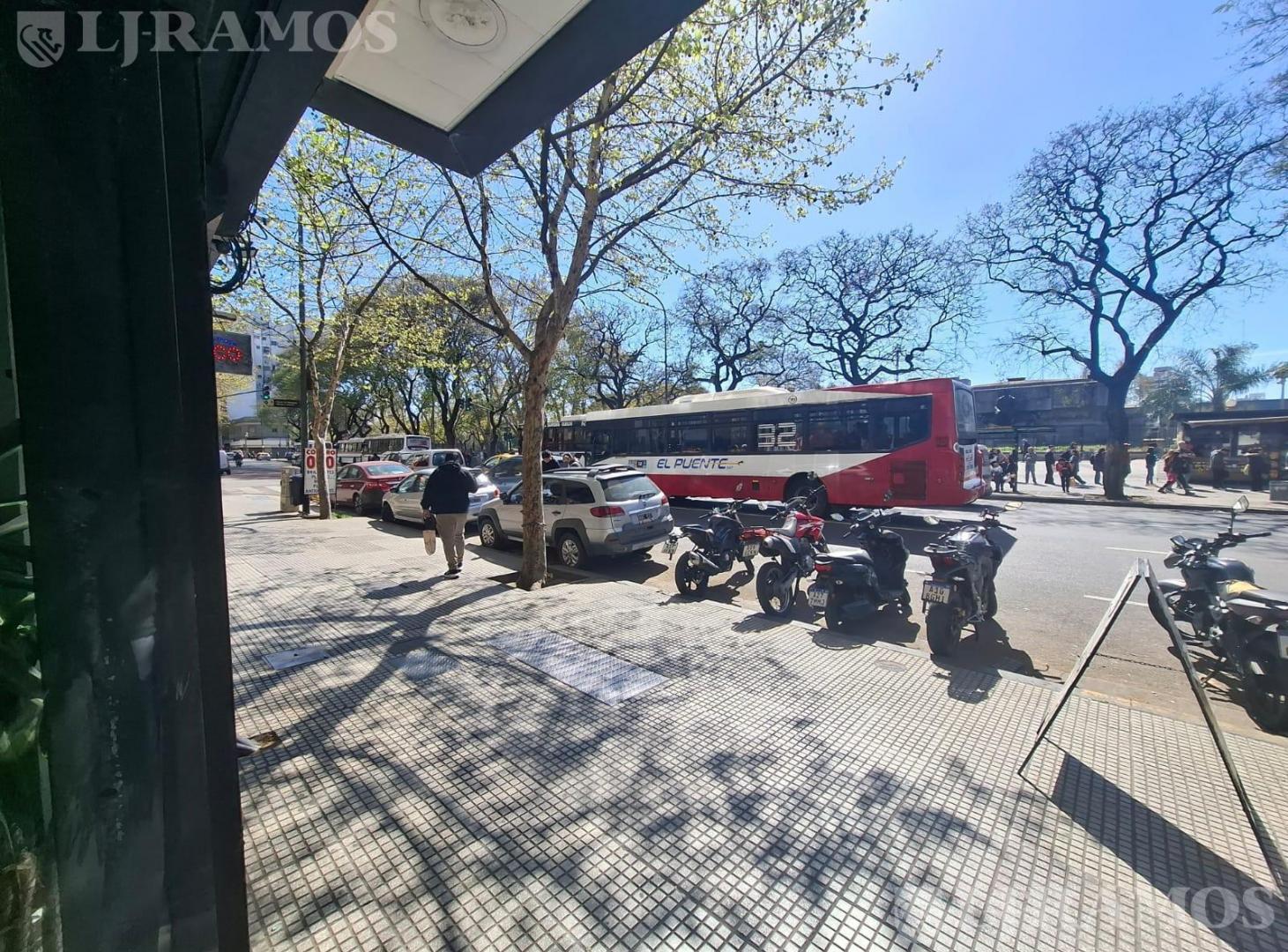 Foto de Local en Once - Apto todo rubro, imagen 2