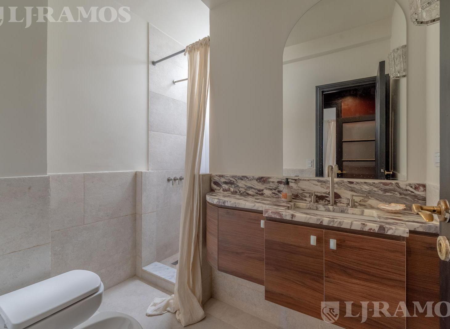 Foto de VENTA 4 AMB / RECICLADO EN RECOLETA, imagen 3