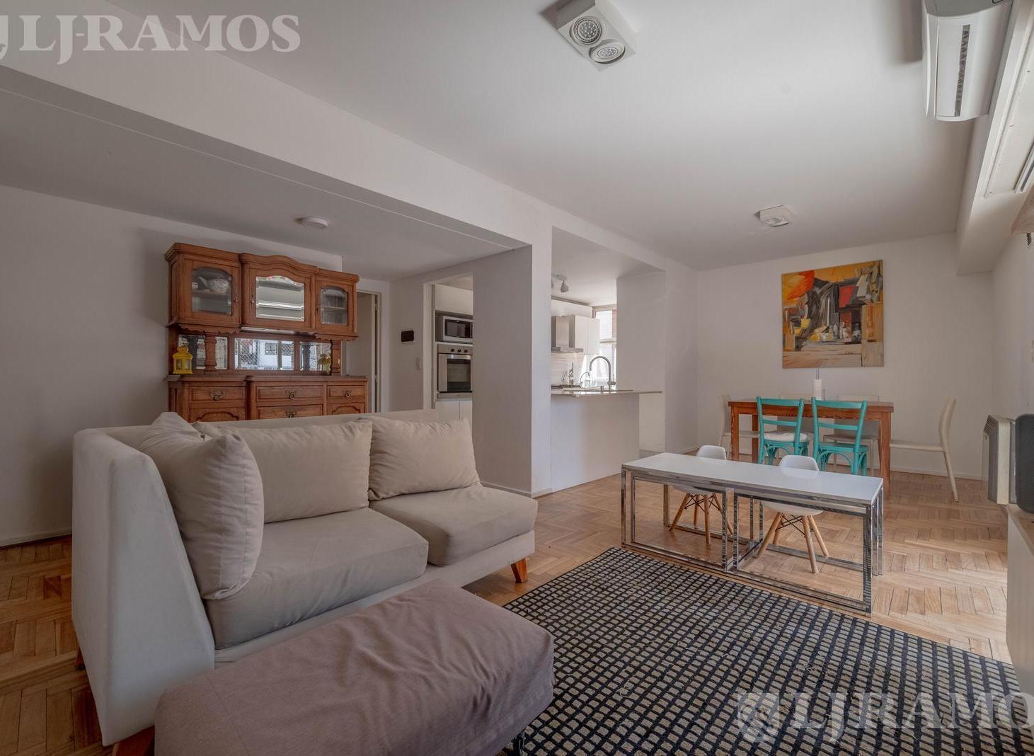 Foto de Departamento en Belgrano de 4 ambientes con balcón al frente! Muy, imagen 2
