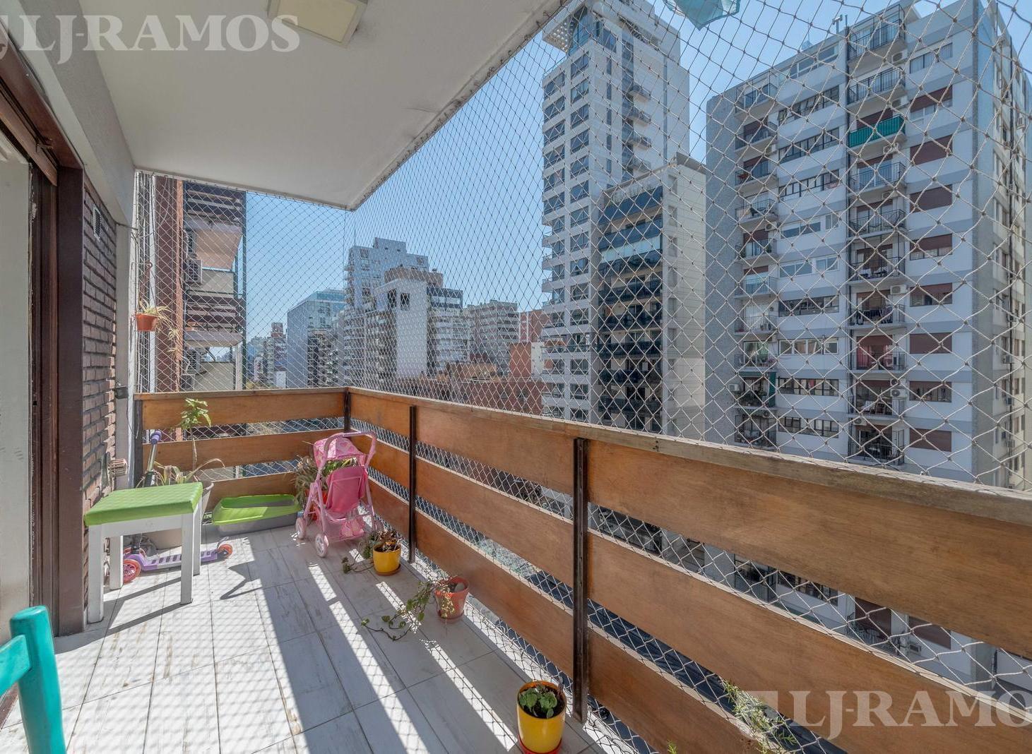 Foto de Departamento en Belgrano de 4 ambientes con balcón al frente! Muy, imagen 3