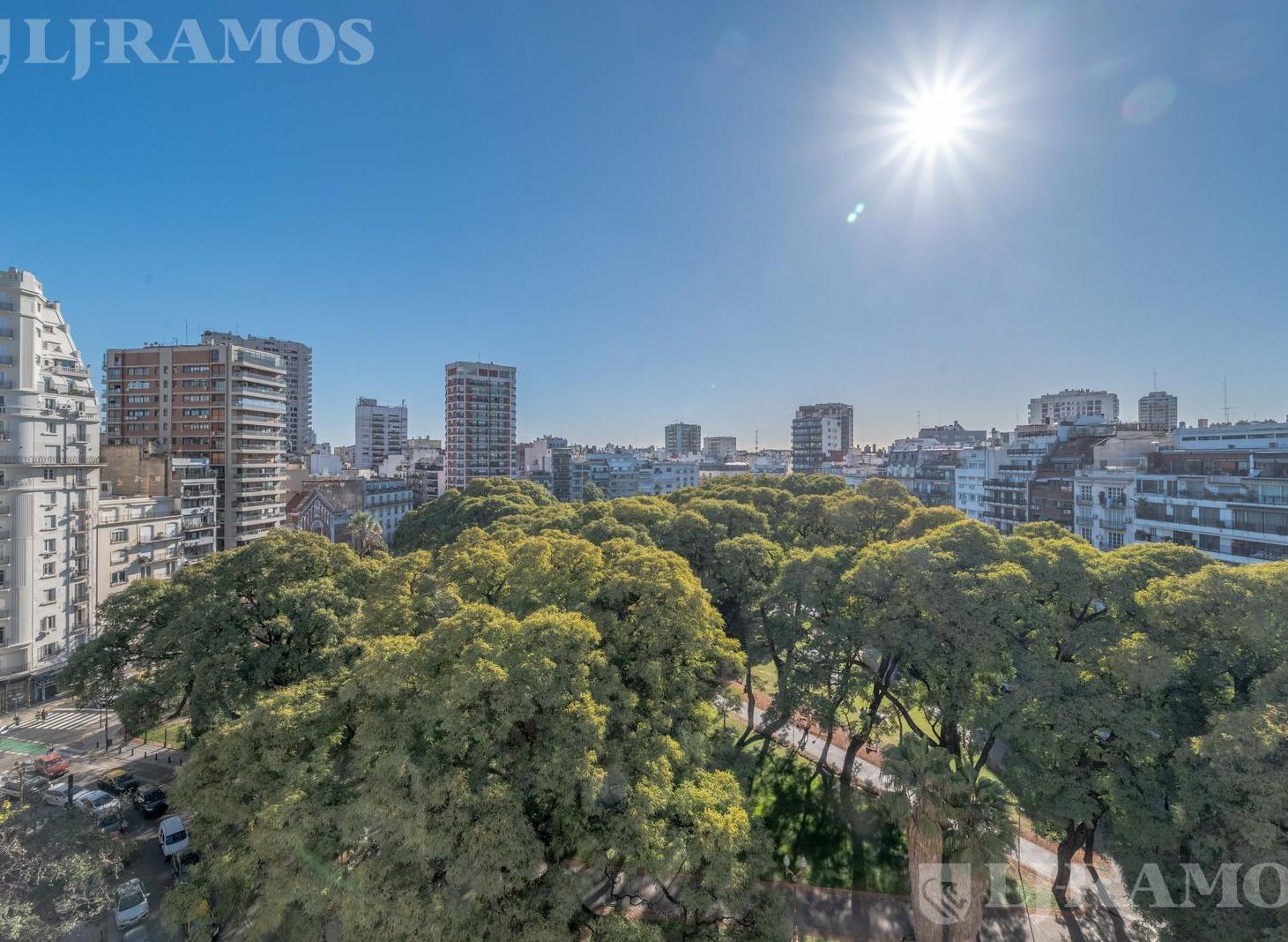 Foto de VENTA - RECOLETA - PLAZA VICENTE LOPEZ - EXCLUSIVO PISO MODERNO A, imagen 3
