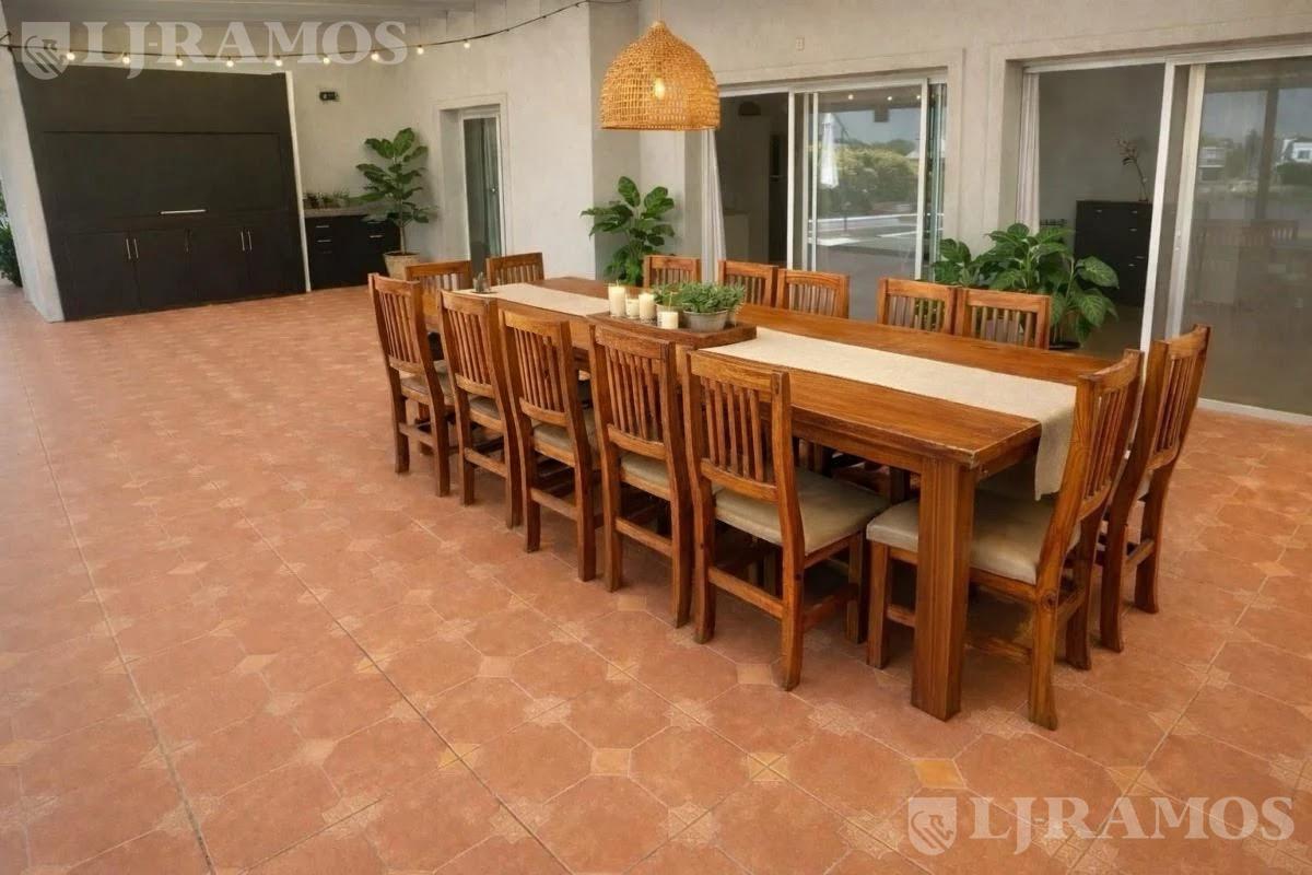 Foto de Casa a la laguna con 4 dormitorios en venta en Santa Teresa, imagen 5