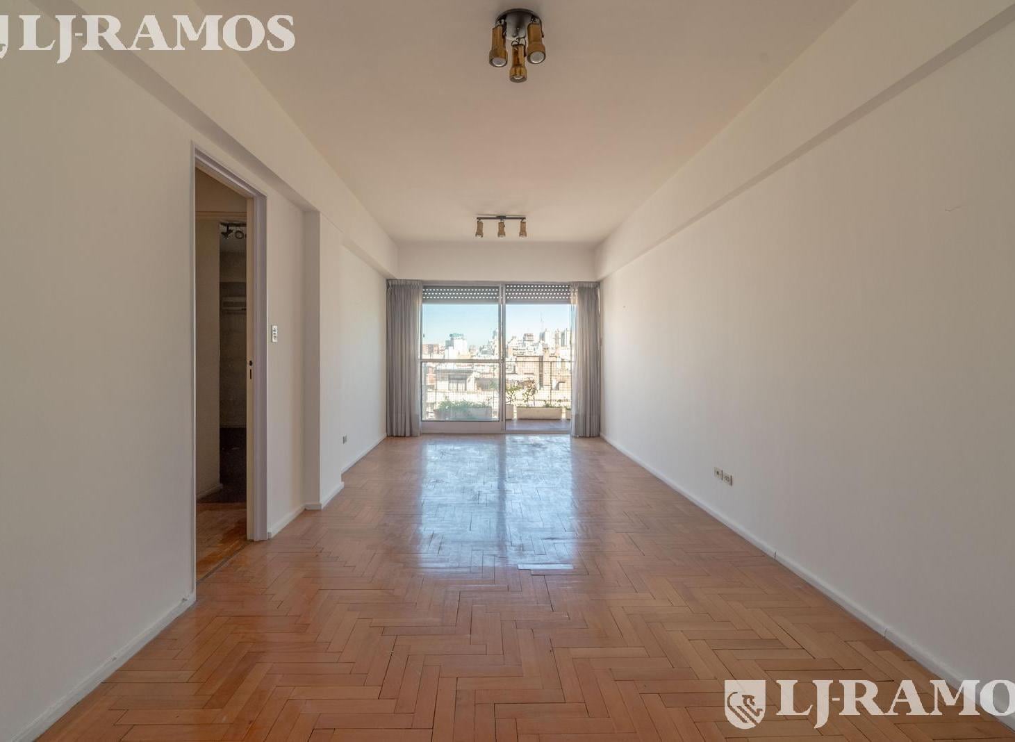 Foto de Anchorena y Arenales. COCHERA FIJA.Piso ALTO., imagen 2