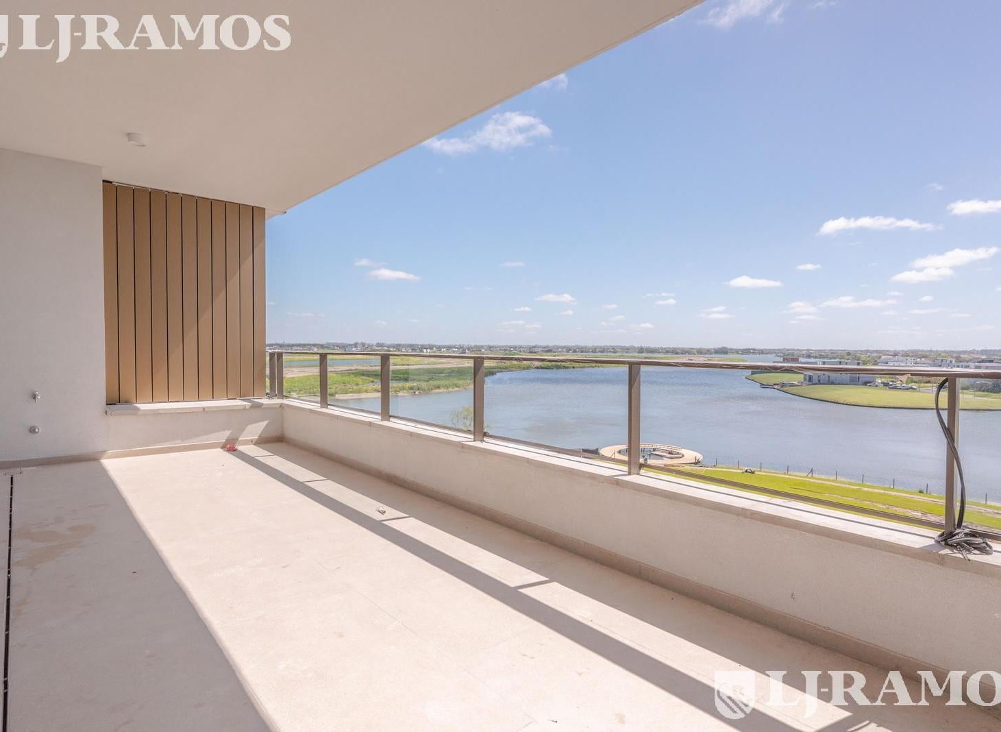 Foto de Departamento en venta de 3 ambientes con vista a la Laguna central, imagen 3