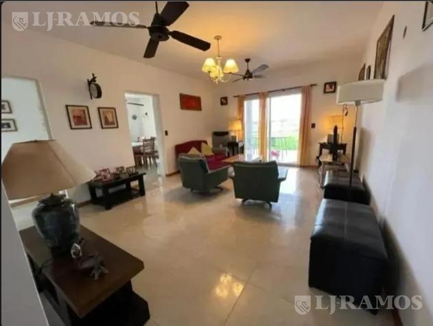 Foto de Casa en Área 12 de San Sebastián con hermoso pulmón al verde MB, imagen 1