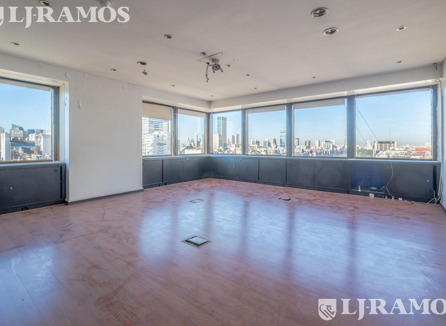 Foto de Cerrito 1200. Piso 16° oficina. 3 cocheras fijas. VENTA y/o ALQUILER., imagen 1
