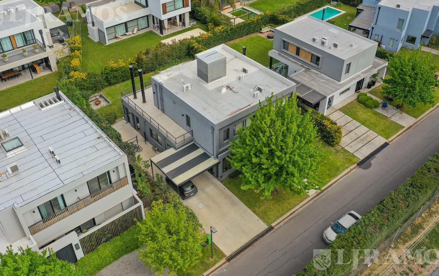 Foto de Casa en Venta. Ayres Plaza. Comunidad 7. Lote 5., imagen 2