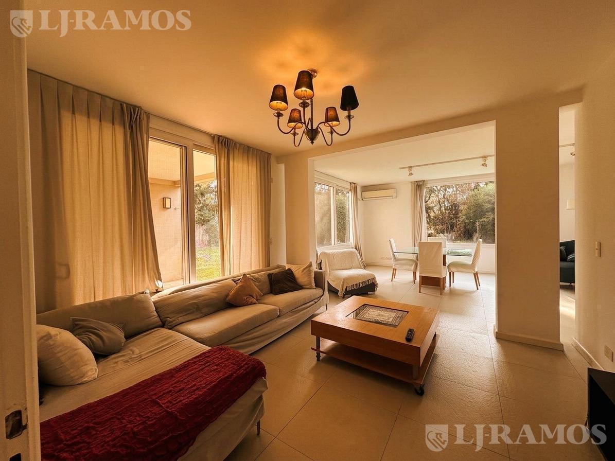 Foto de Casa con 3 dormitorios en venta en Los Sauces, imagen 4