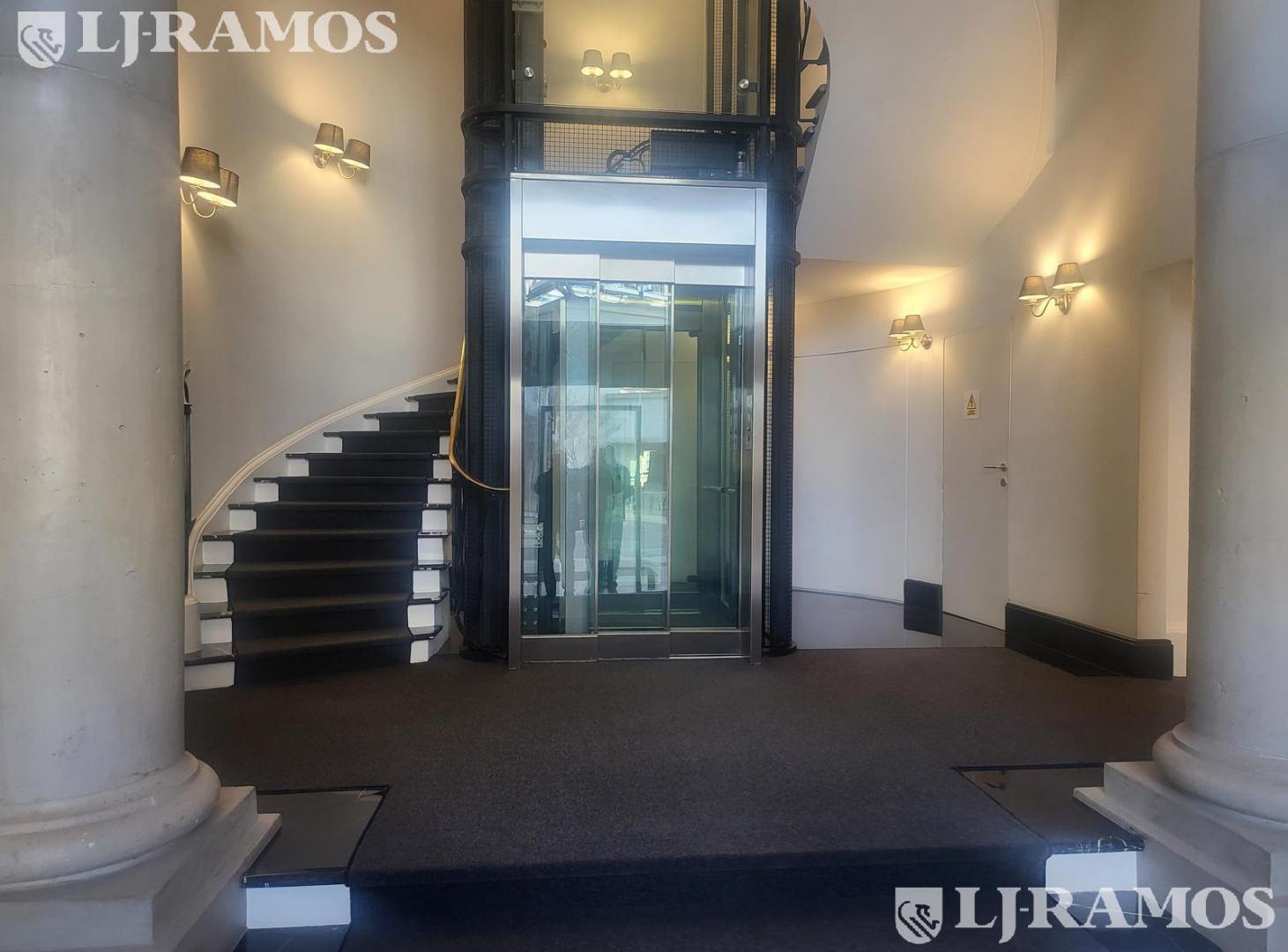 Foto de Departamento de 3 amb. resuelto en 2 plantas en Chateau Del Portal, imagen 3