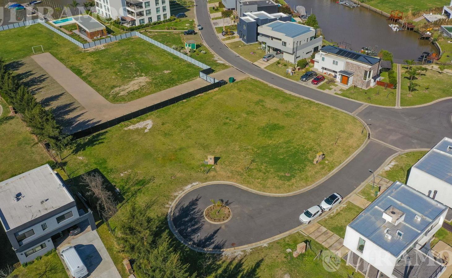 Foto de LOTE INTERNO DE 562 M2 - CON AMARRA - EN VENTA EN EL CANAL- VILLANUEVA, imagen 4
