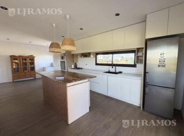 Foto de Casa de 3 pisos a la venta con piscina Increibles vistas PGA, imagen 1