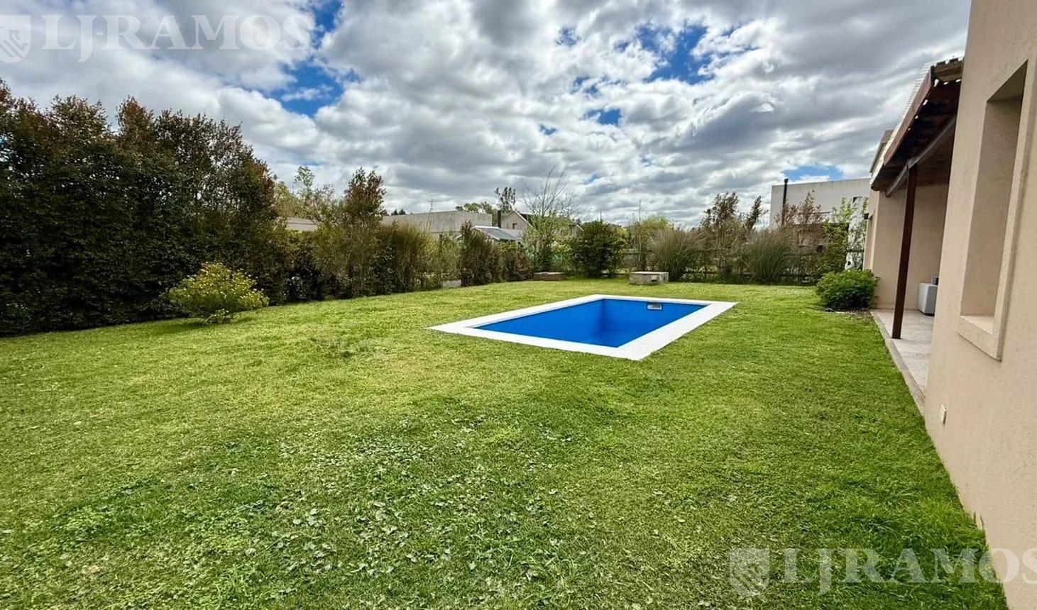 Foto de Casa a la Venta en Canton Norte con Pileta en 1 Planta PG, imagen 4