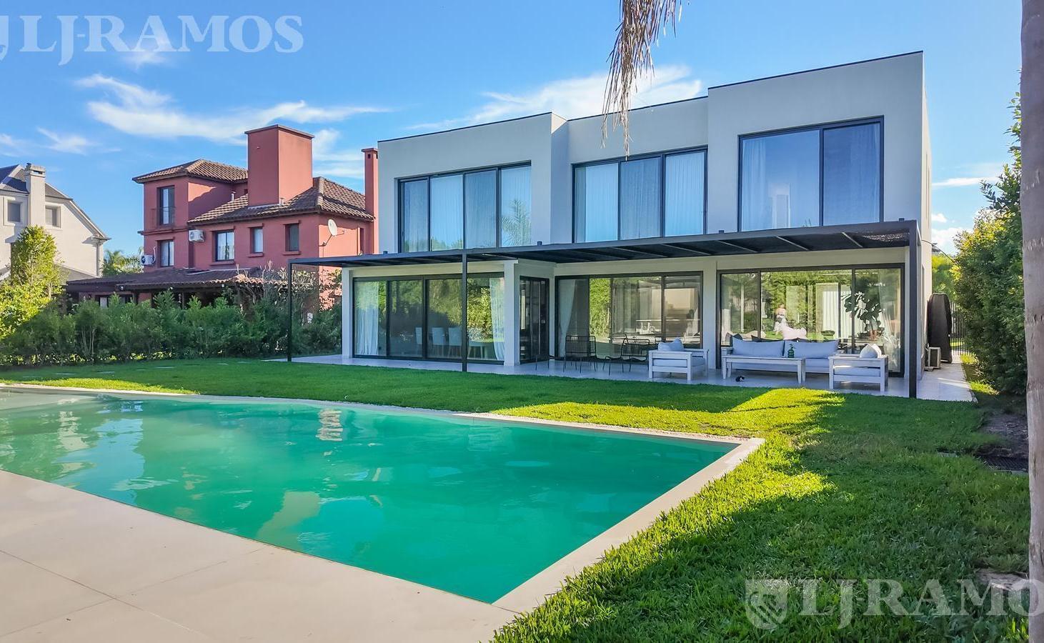 Foto de A ESTRENAR . 4 DORMITORIOS . EN VENTA EN SANTA BÁRBARA, imagen 1