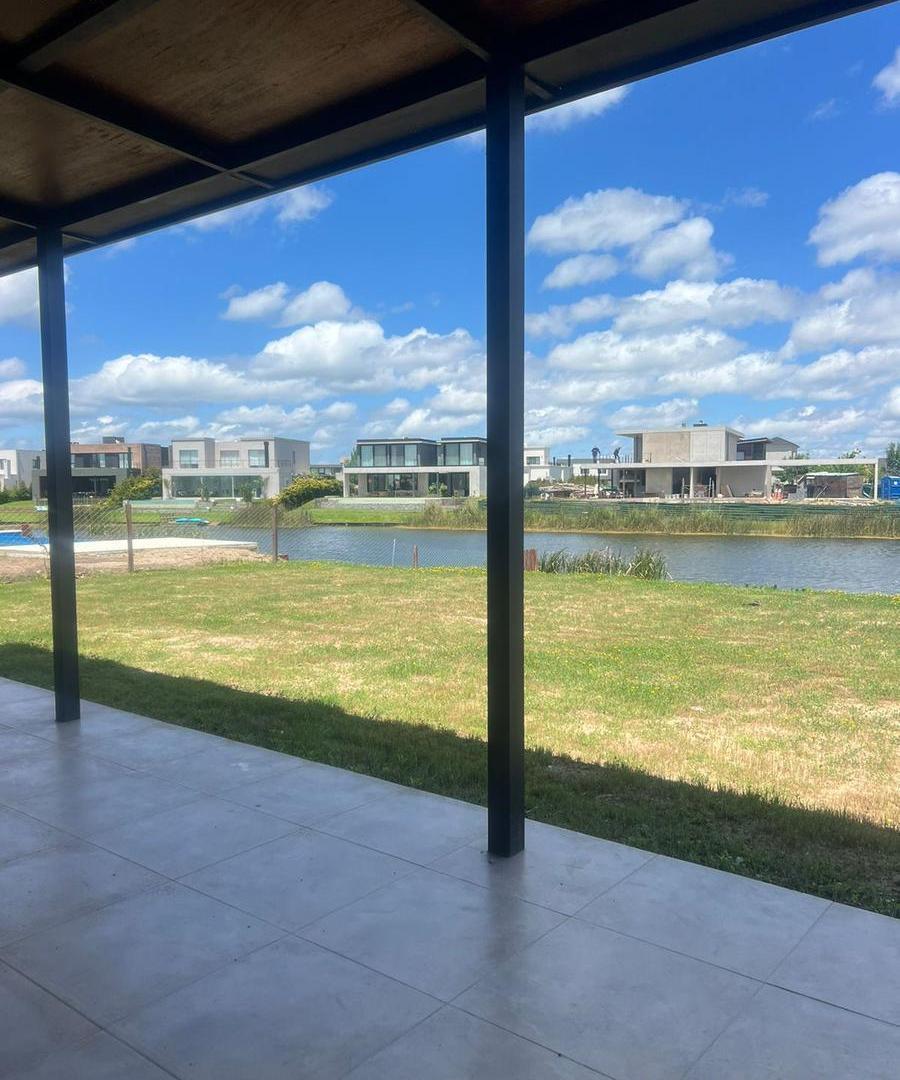 Foto de A LAGUNA. A ESTRENAR. SIN PILETA., imagen 1
