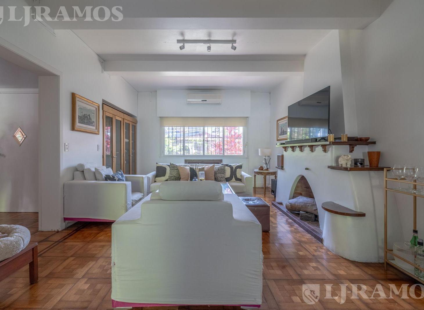 Foto de Casa 5 ambientes Vicente López, con pileta, galeria y 2 dos cocheras, imagen 5