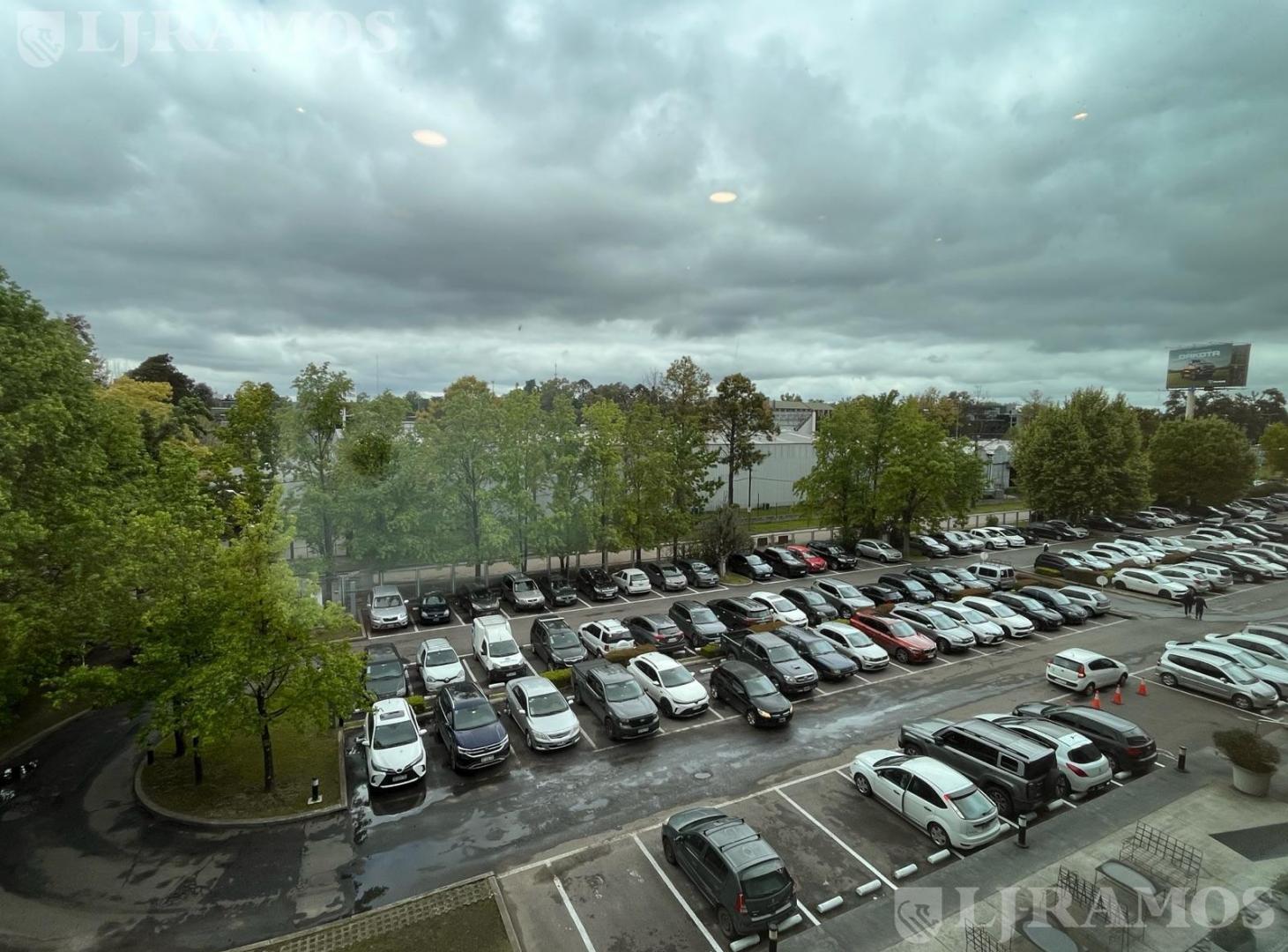 Foto de Oficina en Alquiler en Bureau Pilar – 80 m² con Cochera – Panamericana, imagen 4