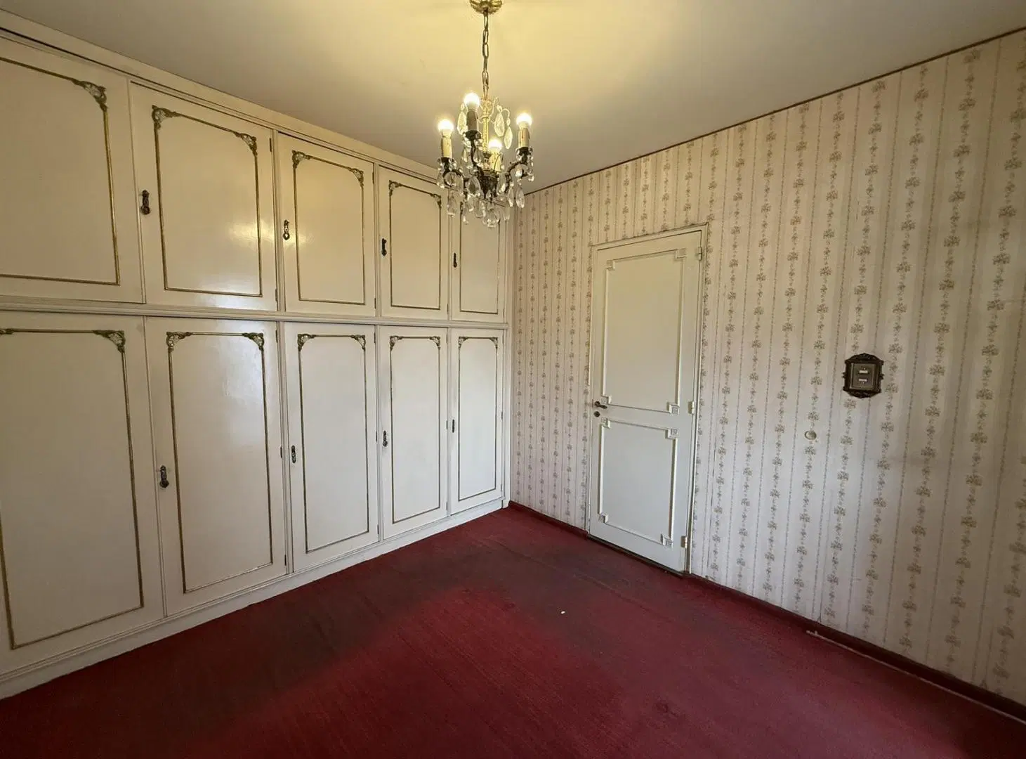 Casa en planta alta 2 dormitorios con balcon al frente 3