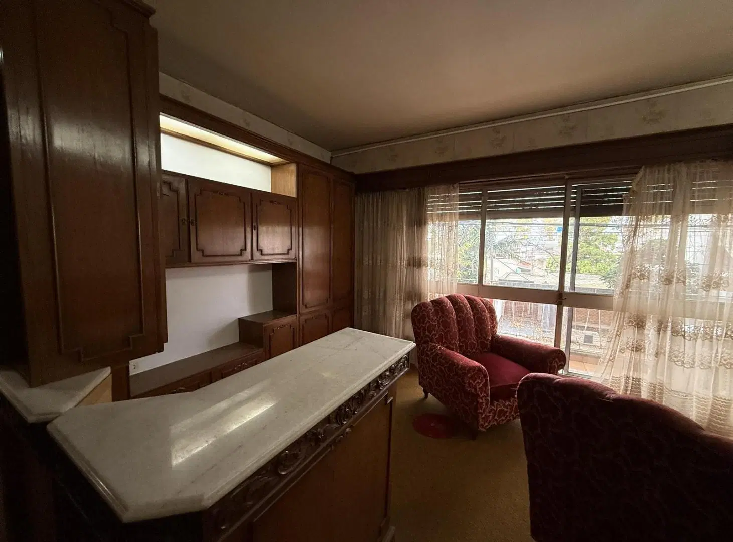 Casa en planta alta 2 dormitorios con balcon al frente 5