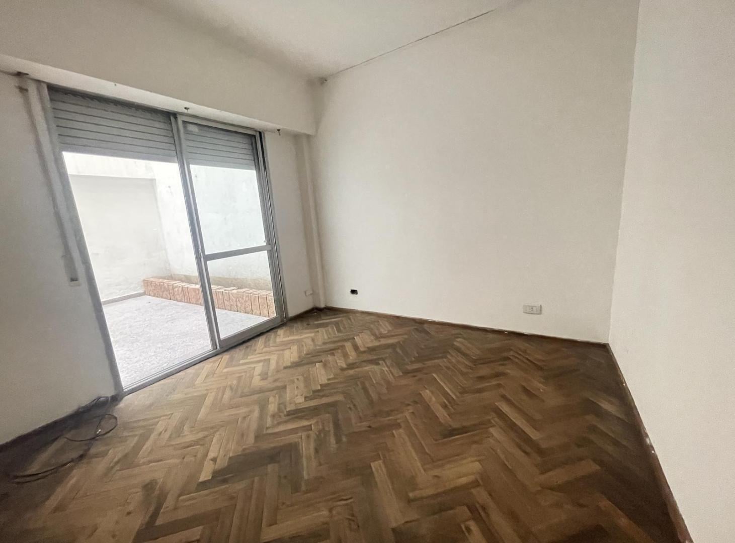 Foto de Dos dormitorios con patio en Lourdes, imagen 2