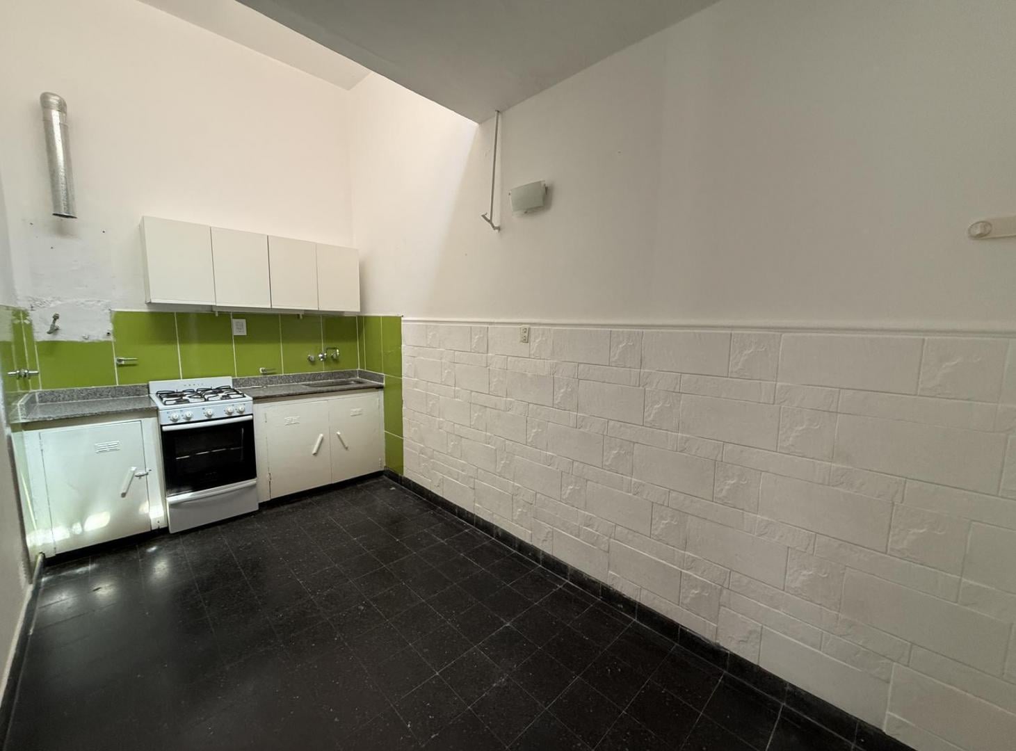 Foto de Departamento pasillo1 dormitorio y habitacion auxiliar 2 baños, imagen 4