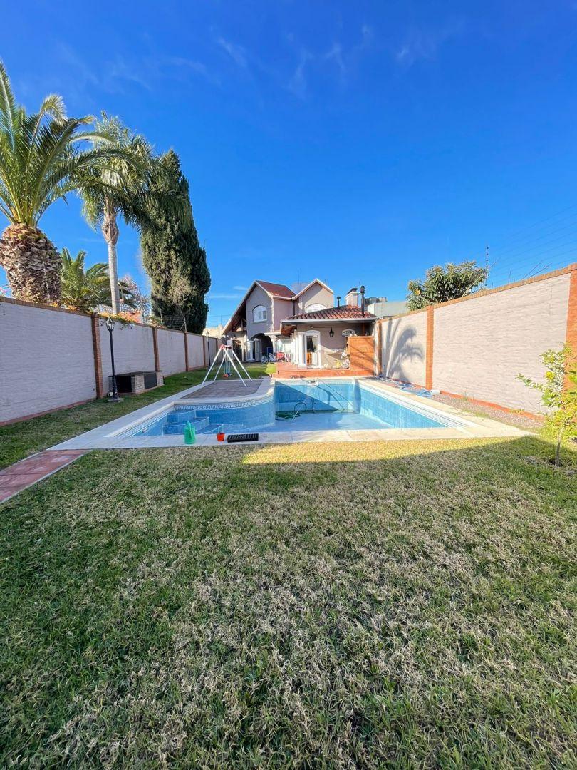 Venta de Casa en Quilmes 5 Ambientes. 5