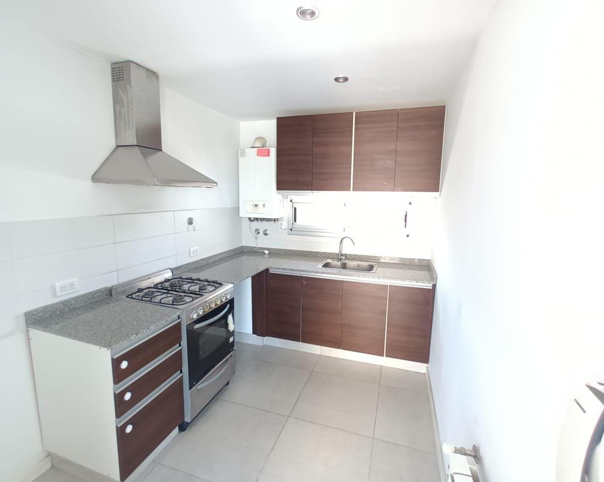Venta de Departamento 3 Ambientes Quilmes Centro. 4