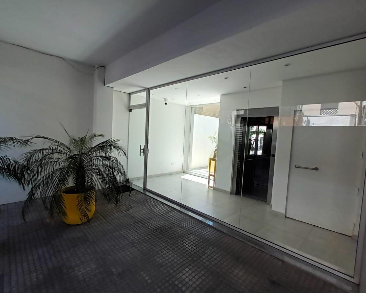 Venta de Departamento 3 Ambientes Quilmes Centro. 2