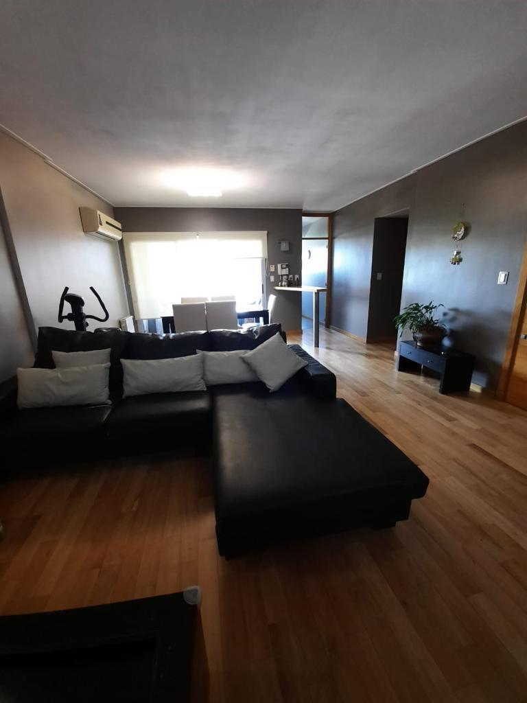 Departamento 3 Ambientes. | Brandsen Al 400 2