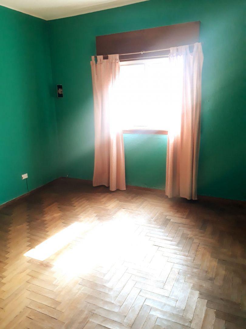 Foto de Venta de casa 3 ambientes en Quilmes Oeste., imagen 2