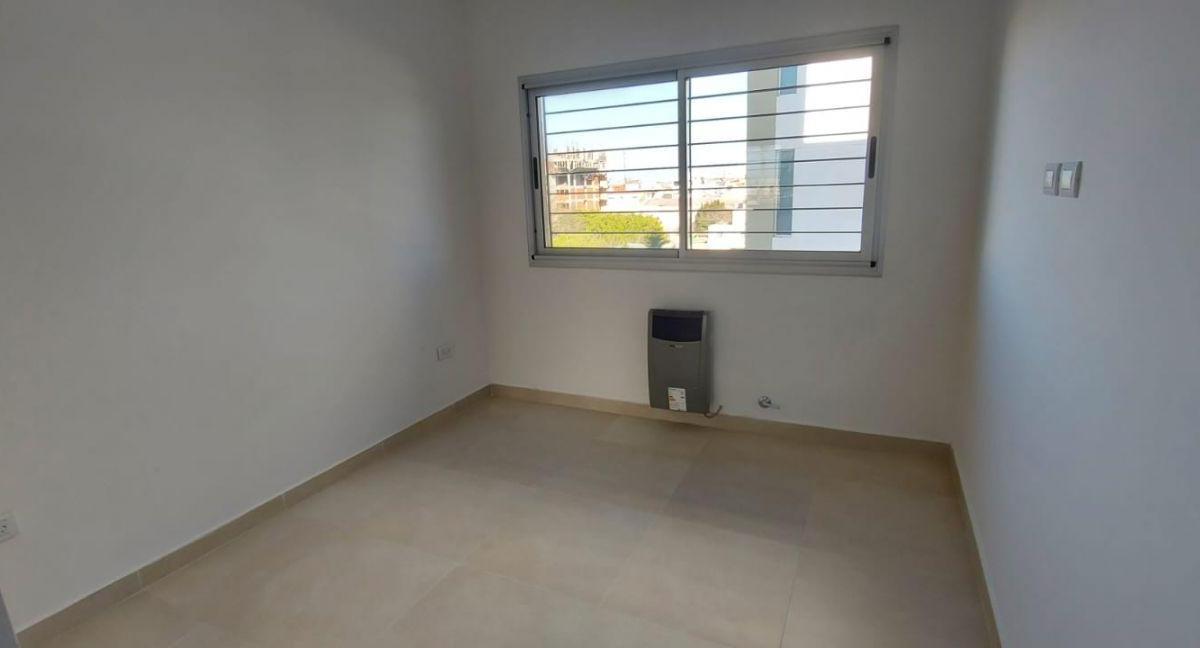 Venta de Departamento 2 Ambientes a Estrenar. 3