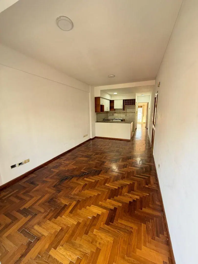DEPARTAMENTO EN VENTA DE 2 AMB EN QUILMES CENTRO 4