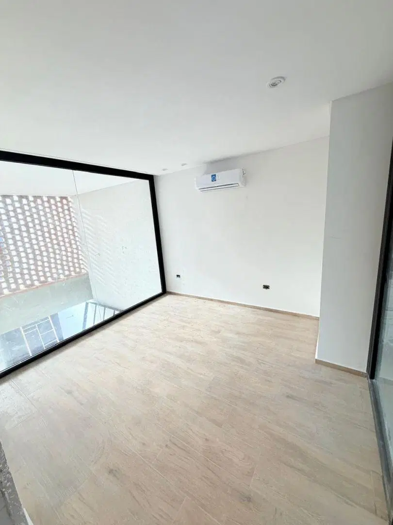 DEPARTAMENTO EN VENTA 2 AMB A ESTRANR EN QUILMES 1