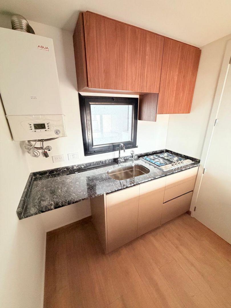 Foto de DEPARTAMENTO EN VENTA 2 AMB A ESTRANR EN QUILMES, imagen 3