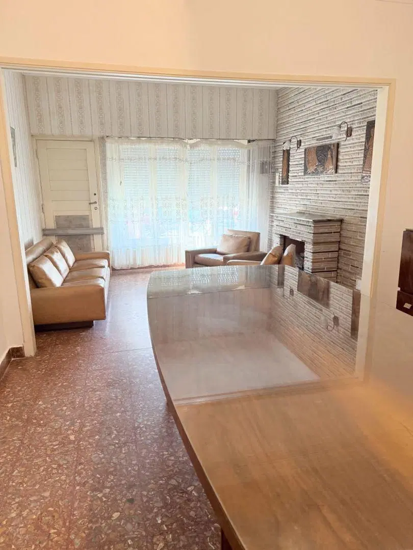 VENTA DE CASA QUILMES OESTE 8