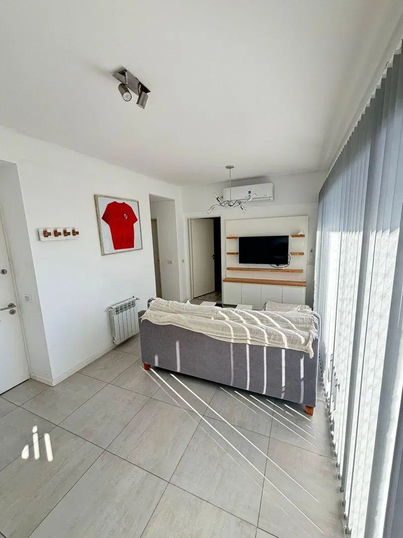 DEPARTAMENTO DE 3 AMBIENTES EN ALQUILER EN QUILMES 2