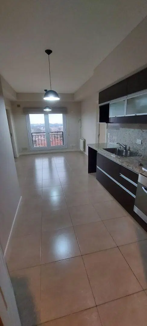 Alquiler de Departamento 4 AMBIENTES, Quilmes 4