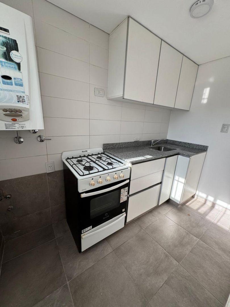 Foto de Alquiler duplex 2 AMBIENTES en Bernal,, imagen 1