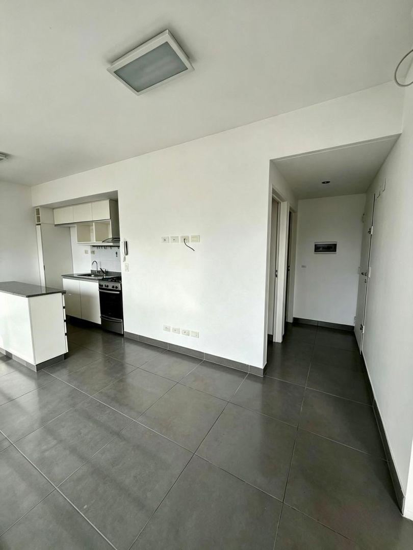 Foto de VENTA DEPARTAMENTO 3 AMBIENTES QUILMES CENTRO, imagen 2