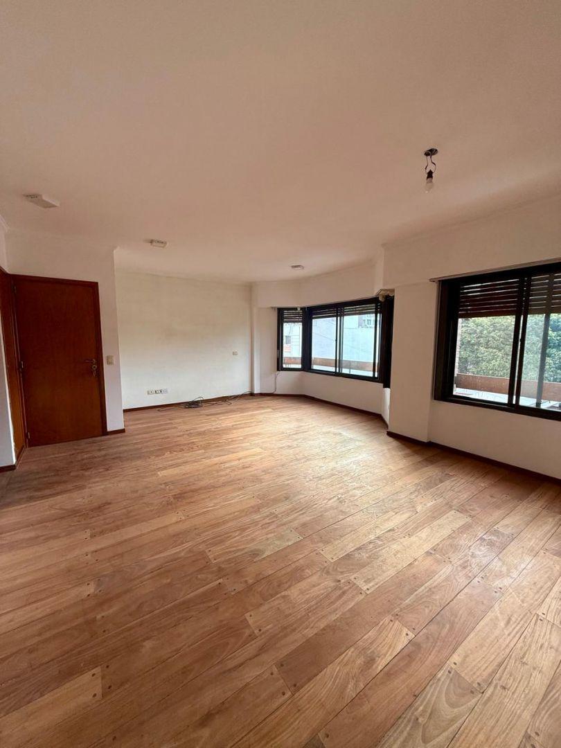 Foto de Venta de departamento 4 ambientes Quilmes Centro, imagen 1