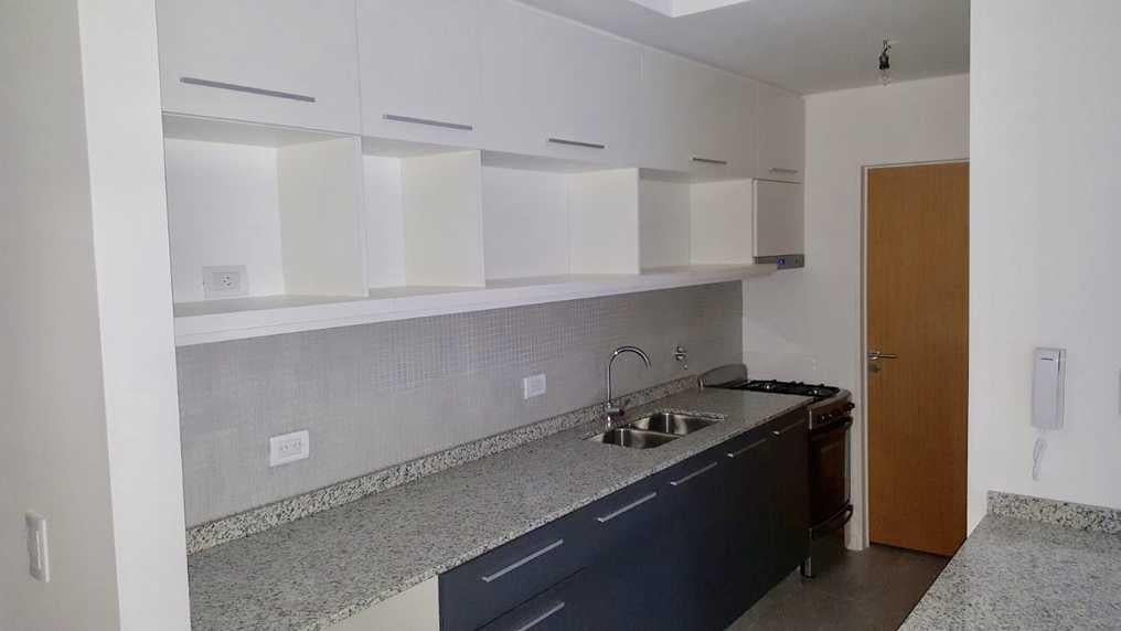Foto de Alquiler 2 ambientes en Bernal, imagen 1