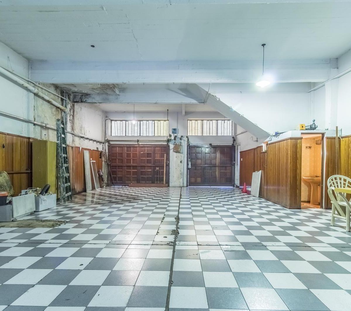 Venta - Oportunidad - Casa 4 Ambientes - Garage - Pileta 4