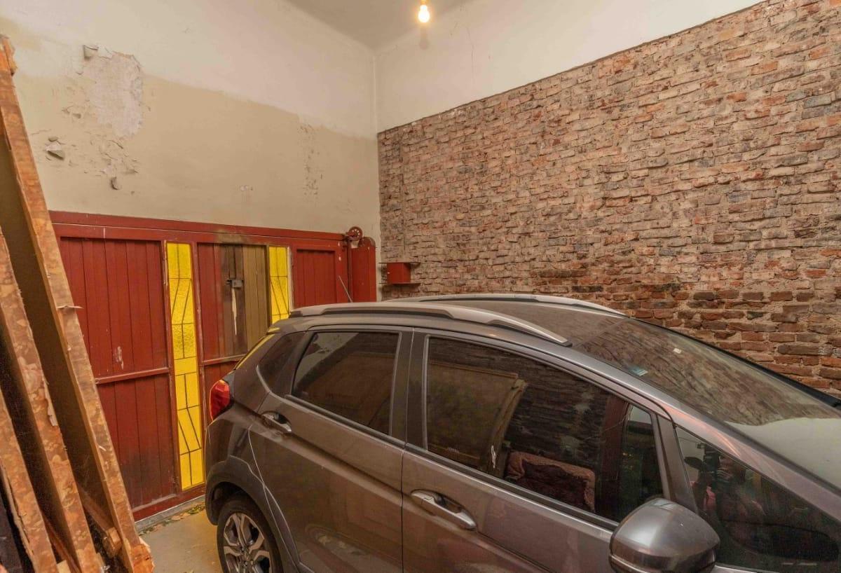 Casa en Venta a Refaccionar. Oportunidad 4