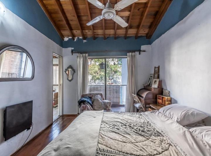 Venta- Colegiales - Casa - Apto Crédito - Cochera - Toilette - 5 ambientes - Jardin - Lavadero 4