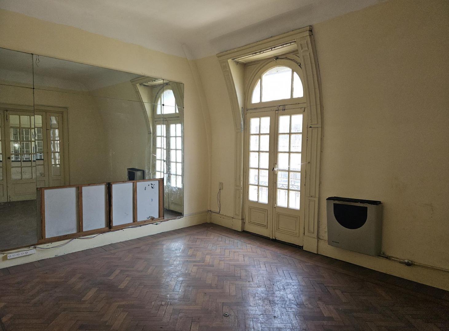 Foto de Venta 5 ambientes con dependencias de época, imagen 3